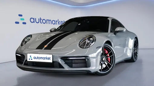 PORSCHE 911 911 Carrera 4 GTS