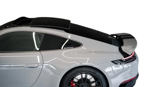 PORSCHE 911 911 Carrera 4 GTS