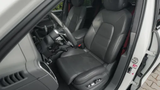 PORSCHE Cayenne Cayenne