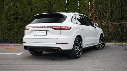 PORSCHE Cayenne Cayenne