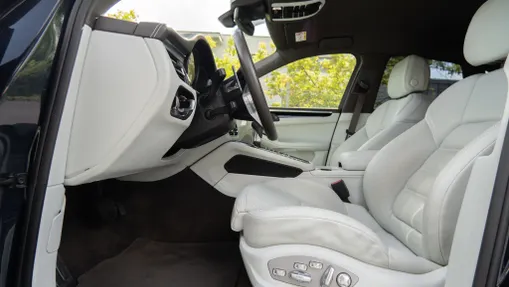 PORSCHE Macan Macan