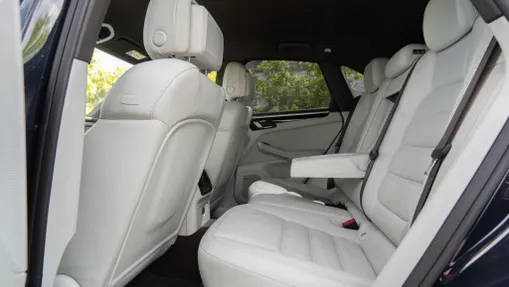 PORSCHE Macan Macan