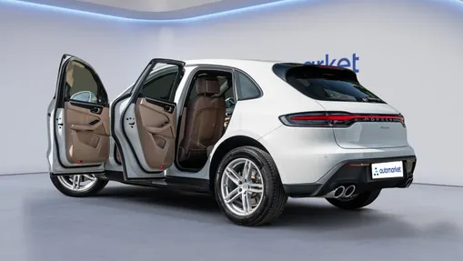 PORSCHE Macan Macan