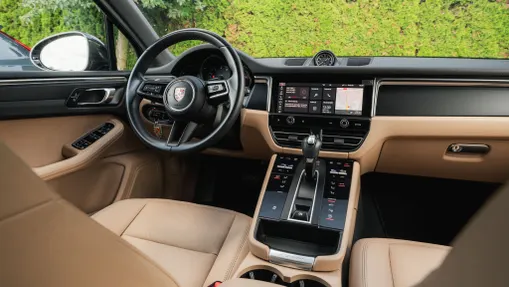 PORSCHE Macan Macan