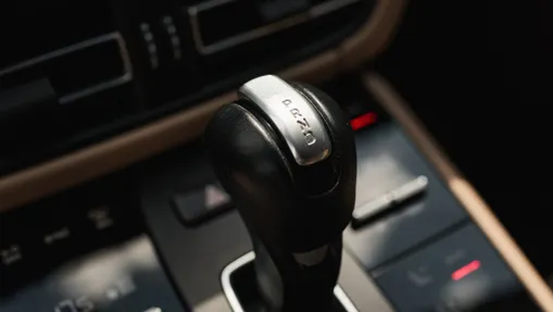 PORSCHE Macan Macan