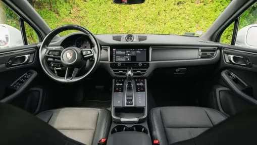 PORSCHE Macan Macan