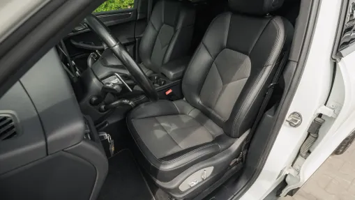 PORSCHE Macan Macan