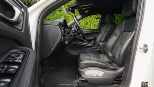 PORSCHE Macan Macan