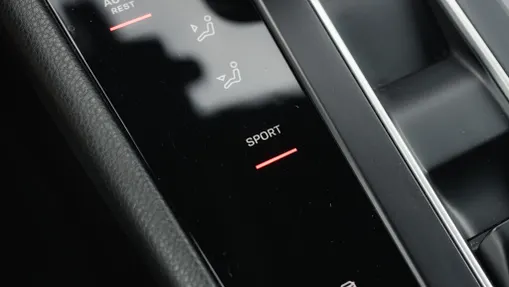 PORSCHE Macan Macan