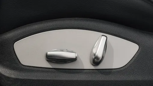 PORSCHE Macan Macan