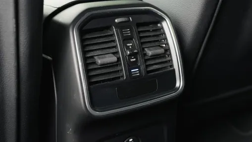 PORSCHE Macan Macan
