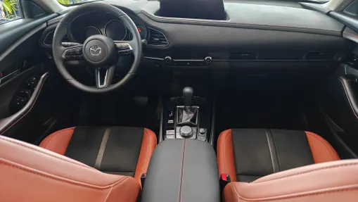 MAZDA CX-30 CX-30 2.0 mHEV Nagisa 2WD aut Nowy