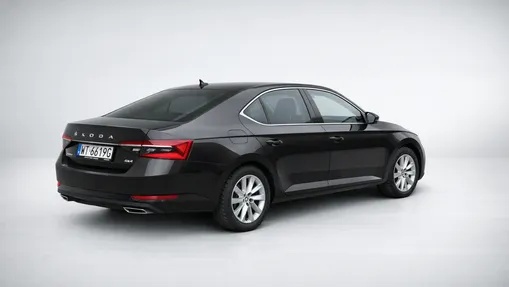 SKODA Superb Superb 2.0 TSI 4x4 Style DSG