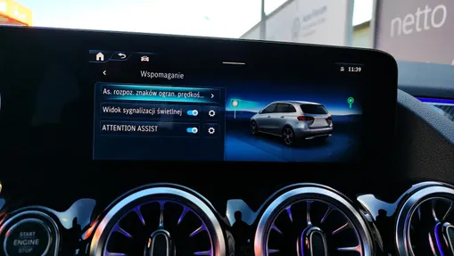 MERCEDES-BENZ B Klasa B 220 4-Matic mHEV AMG Line 8G-DCT