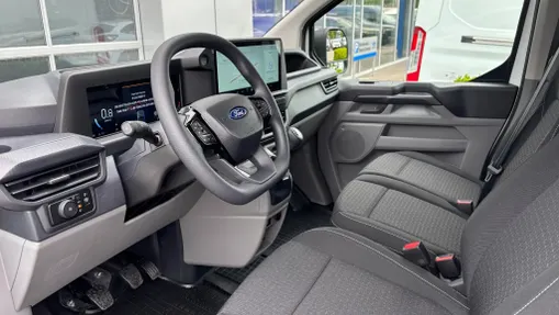 FORD Transit Custom Transit Custom Kombi 2.0 EcoBlue 320 L2H1 Trend M1 Nowy