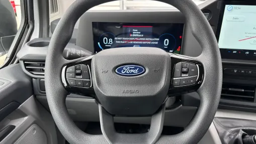 FORD Transit Custom Transit Custom Kombi 2.0 EcoBlue 320 L2H1 Trend M1 Nowy