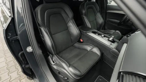 VOLVO XC90 XC90 B5 D AWD R-Design aut