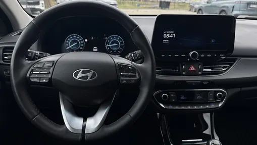 HYUNDAI i30 i30 1.5 T-GDI 48V Smart Plus