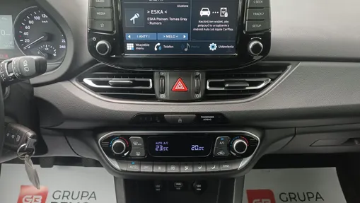 HYUNDAI i30 i30 1.5 T-GDI 48V Smart