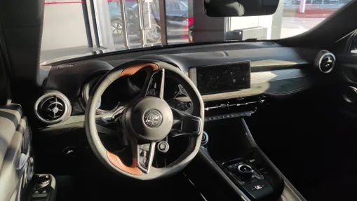 ALFA ROMEO Tonale Tonale 1.5 T4 GSE mHEV Intensa DCT Nowy
