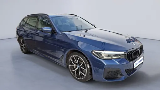 BMW Seria 5 530e M Sport sport-aut