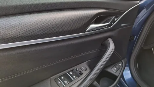 BMW Seria 5 530e M Sport sport-aut