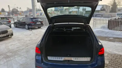 BMW Seria 5 530e M Sport sport-aut