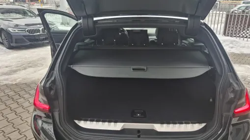 BMW Seria 3 330e M Sport sport-aut