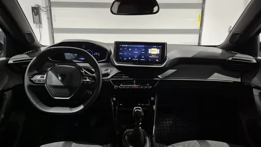 PEUGEOT 2008 2008 PureTech 100 Allure S&S BVM6