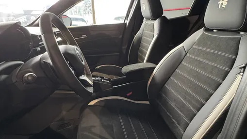 ALFA ROMEO Junior Junior 1.2 mHEV Sport Speciale eDCT Nowy