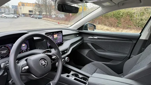 SKODA Superb Superb 2.0 TDI SCR Essence DSG