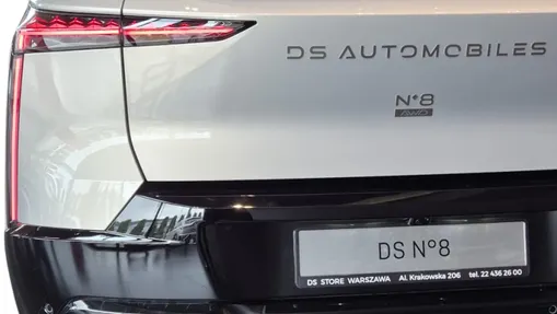 DS N°8 N°8 97.2kWh Long Range AWD Jules Verne Nowy