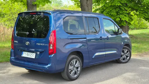 TOYOTA Proace City Verso Proace City Verso Long 1.5 D-4D Family Aut.