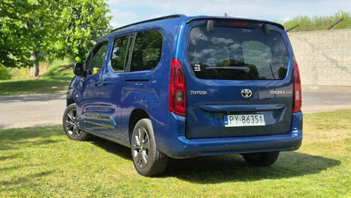 TOYOTA Proace City Verso Proace City Verso Long 1.5 D-4D Family Aut.