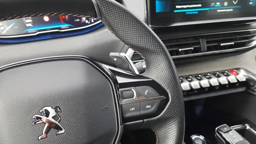 PEUGEOT 5008 5008 2.0 BlueHDI GT S&S EAT8