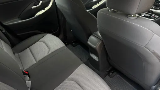 HYUNDAI i30 i30 1.0 T-GDI Modern