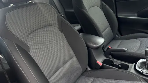 HYUNDAI i30 i30 1.0 T-GDI Modern