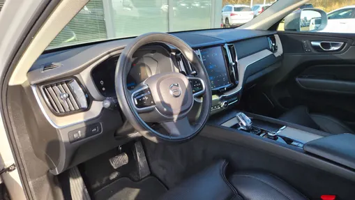 VOLVO XC60 XC60 B4 D AWD Inscription aut