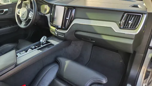 VOLVO XC60 XC60 B4 D AWD Inscription aut