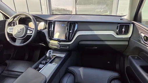 VOLVO XC60 XC60 B4 D AWD Inscription aut