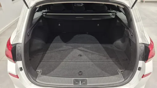 HYUNDAI i30 i30 1.5 T-GDI 48V Modern