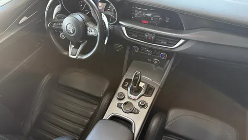 ALFA ROMEO Stelvio Stelvio 2.0 Turbo Veloce Q4 aut
