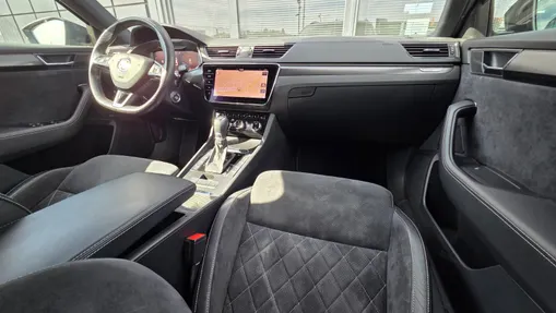 SKODA Superb Superb 2.0 TDI 4x4 Sportline DSG