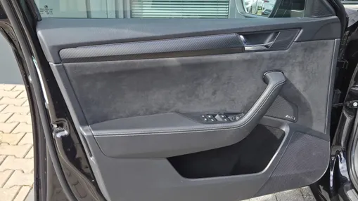 SKODA Superb Superb 2.0 TDI 4x4 Sportline DSG
