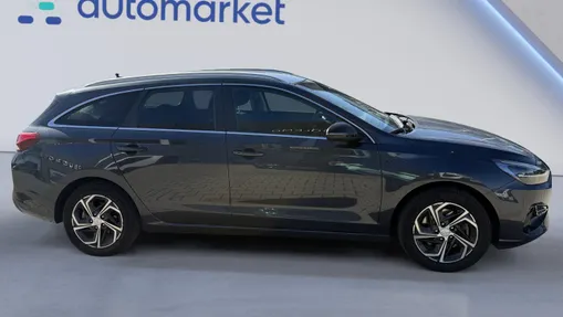 HYUNDAI i30 i30 1.0 T-GDI Smart
