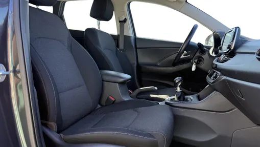 HYUNDAI i30 i30 1.0 T-GDI Smart