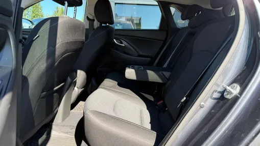 HYUNDAI i30 i30 1.0 T-GDI Smart