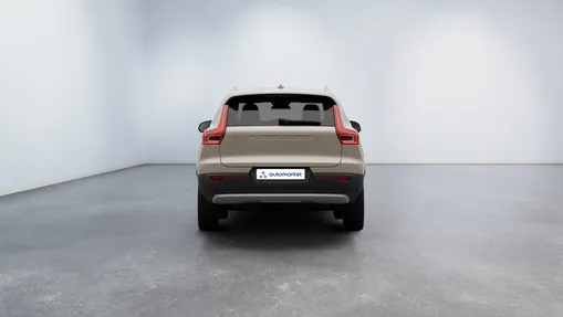 VOLVO XC40 XC40 B3 Core aut Nowy