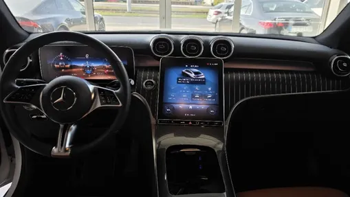 MERCEDES-BENZ GLC GLC 220 d mHEV 4-Matic Avantgarde