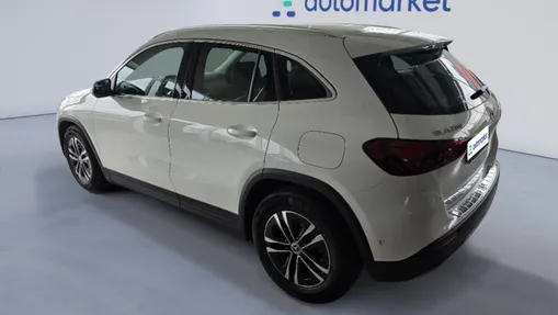 MERCEDES-BENZ GLA GLA 200 Style